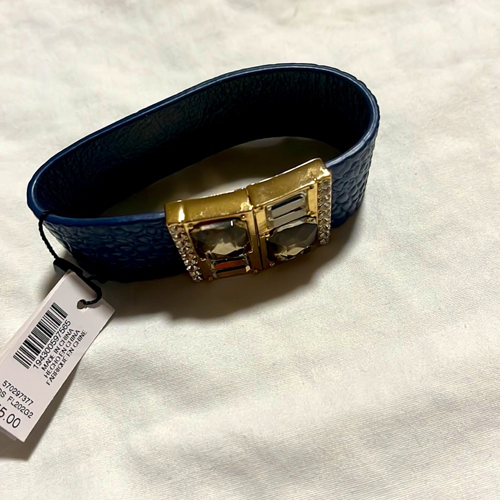 NWT WHBM Genuine Blue Leather w/ jeweled Magnetic Clasp.